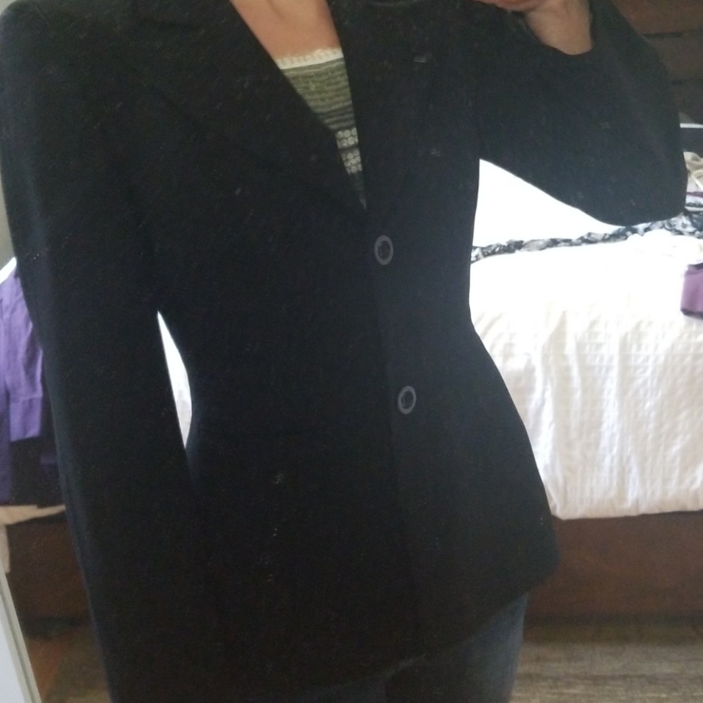 bebe Black Blazer form fitting 6
